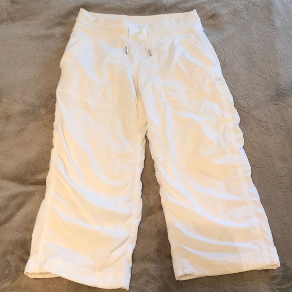 Lululemon White Cargo Capri 2